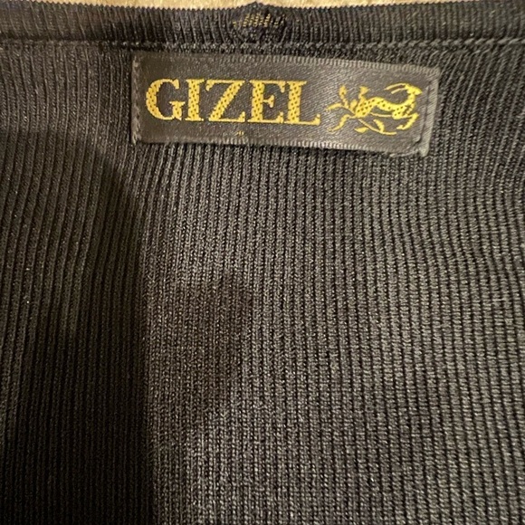 House of Gizel Sweater - 1X. - Picture 4 of 6